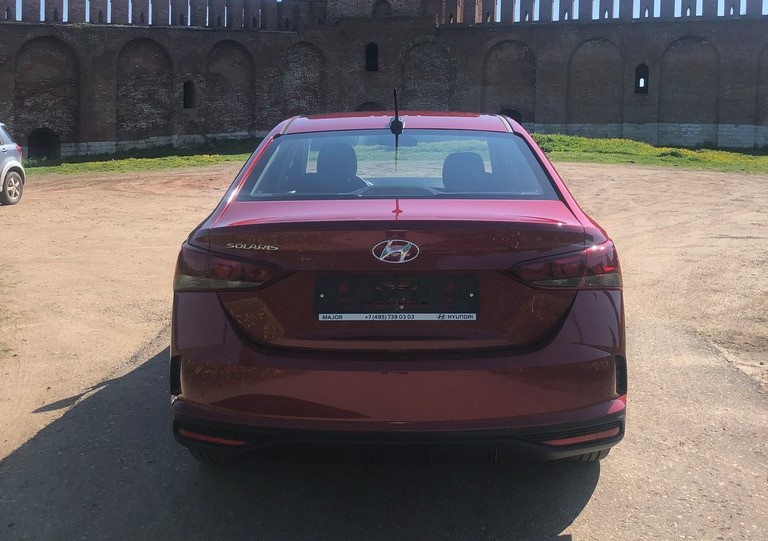 Аренда авто в Смоленске без водителя цены на Хендай Солярис