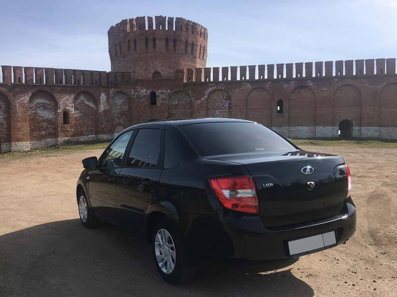 Аренда авто в Смоленске без водителя цены на Лада Гранта