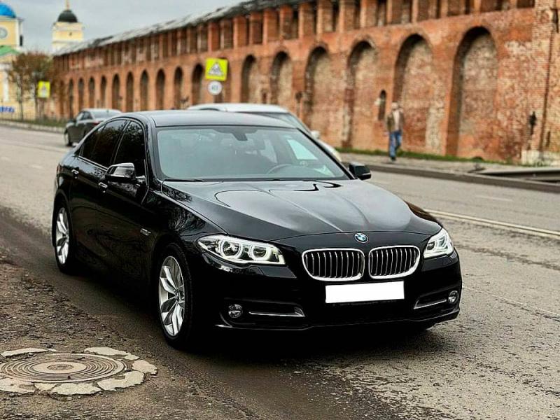 BMW 528i