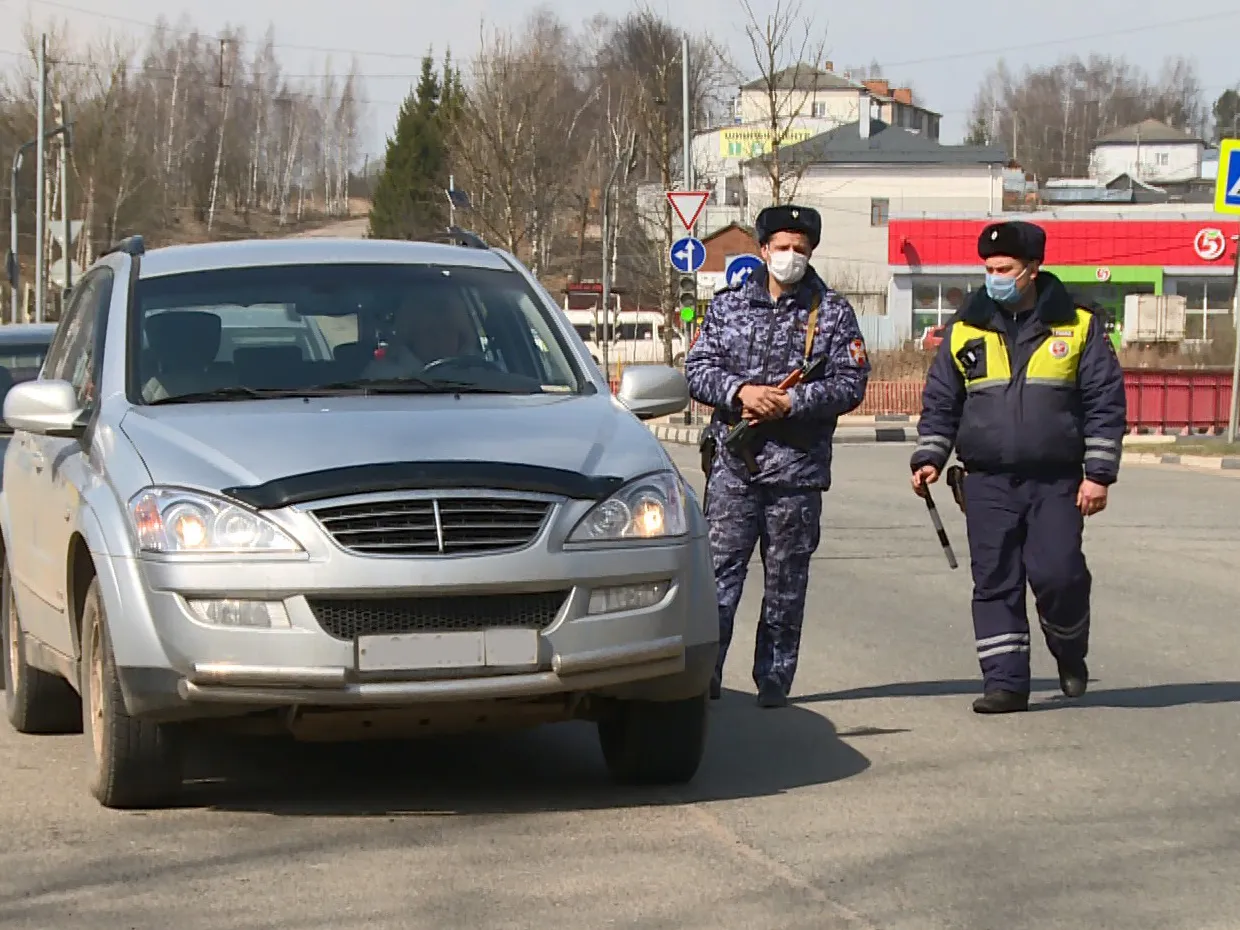 Смоленск, Вязьма, ограничение движения, автомобили, ГИБДД, блокпосты